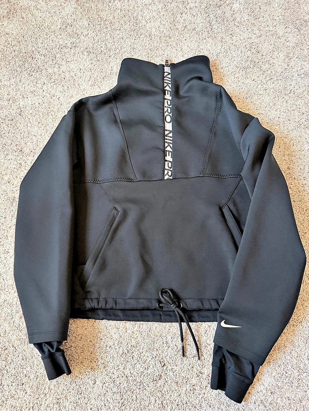 Nike Pro Women's Black Athletic Jacket Like New